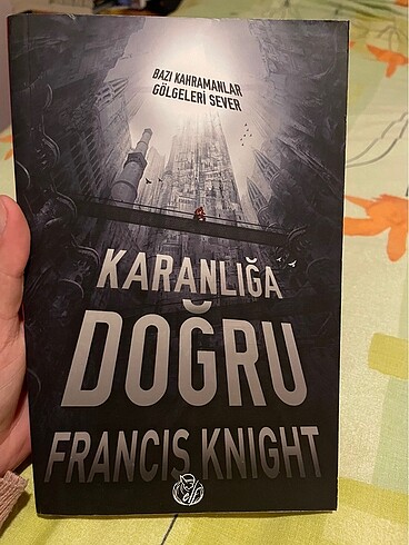 Karanlığa Doğru