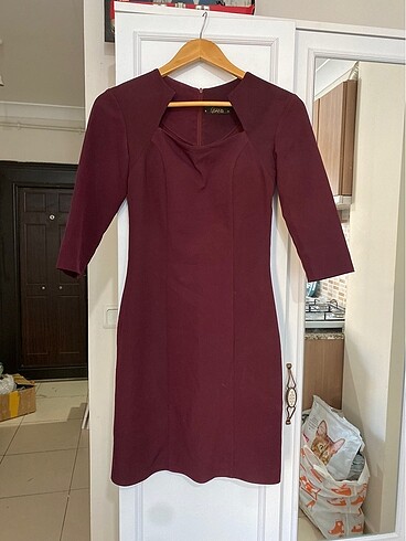 Diğer Bordo kısa abiye elbise
