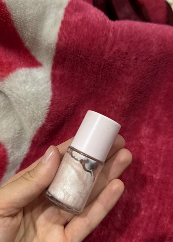 Rival Shine Bomb Parlak Pembe Dudak Parlatıcısı - Görsel 2