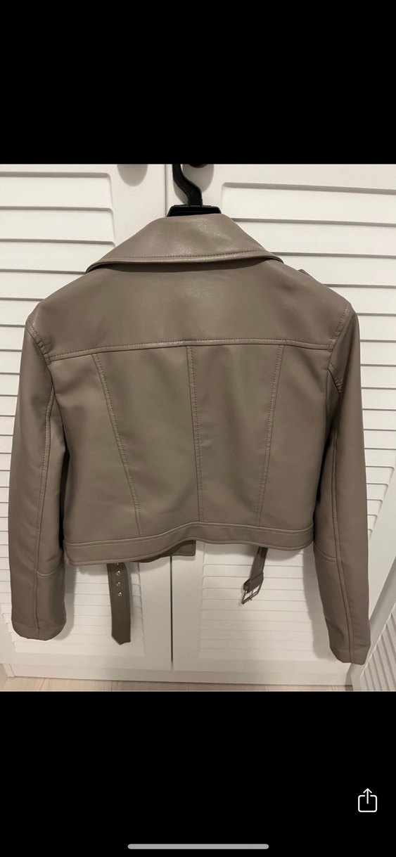 Bej Kemerli Kadın Deri Biker Ceket - Görsel 3