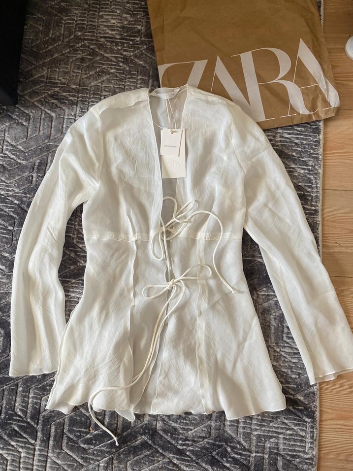 Beyaz Keten Bohem V Yaka Kadın Bluz - Görsel 2