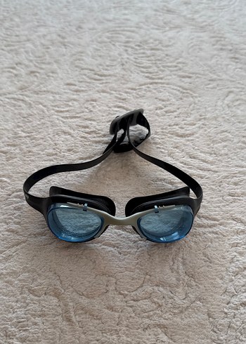 Gri Tokalı Minimalist Yüzücü Gözlüğü - Görsel 2