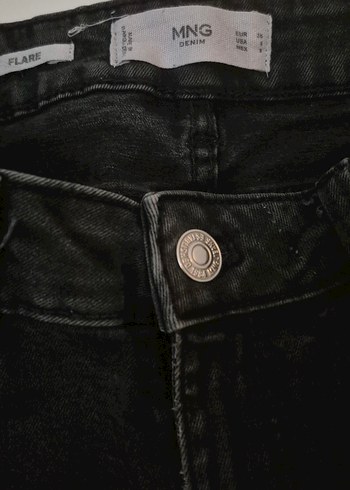 Mango Koyu Antrasit, Flare model likralı Jean