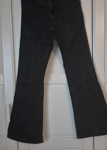 Koyu Antrasit, Flare model likralı Jean