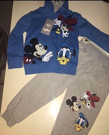 Ördekli mickey mouselu takım