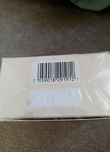 Avon kadın parfüm - Görsel 3