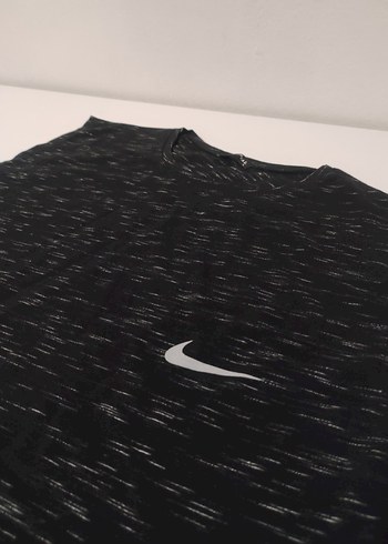 l Beden Erkek Siyah Kolsuz Spor Tişört