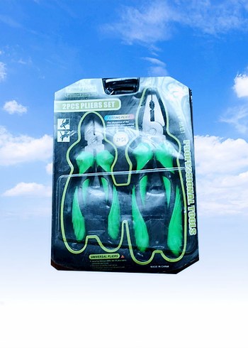 Family Tools Profession al Tools/Pense&Yan Keski.