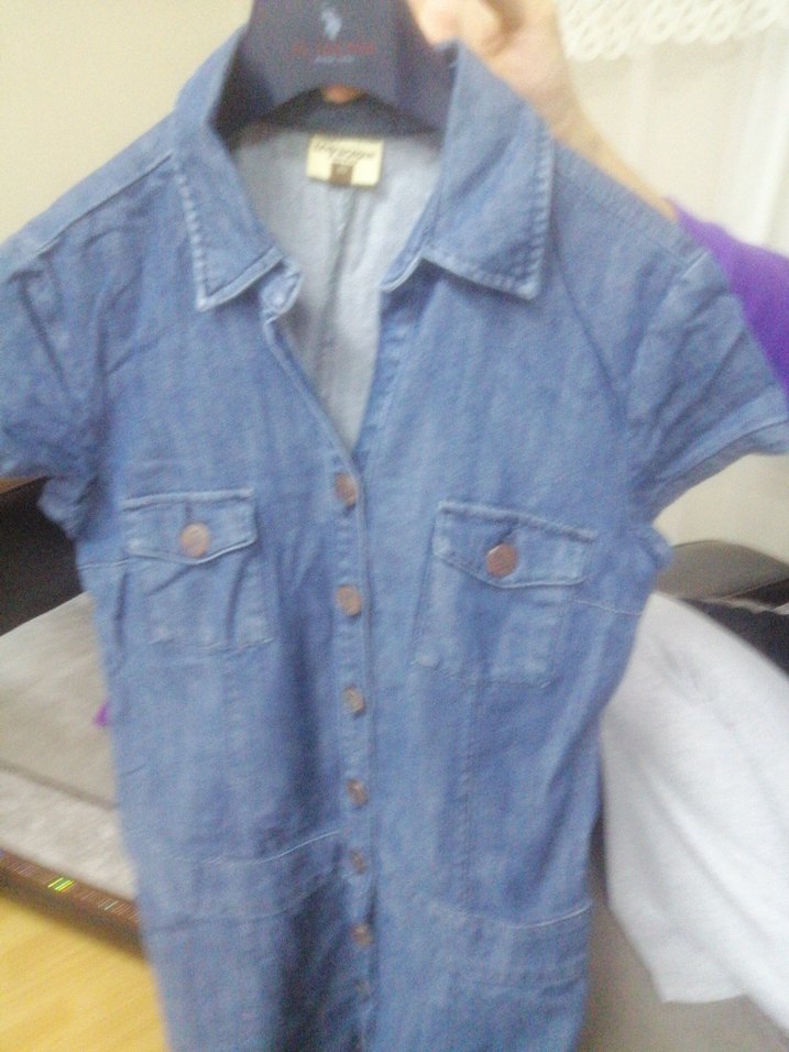 Düğmeli Kısa Kollu Denim elbise - Görsel 3