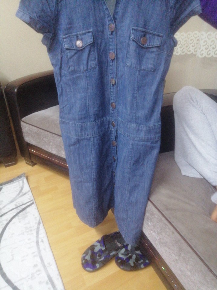 Düğmeli Kısa Kollu Denim elbise - Görsel 2