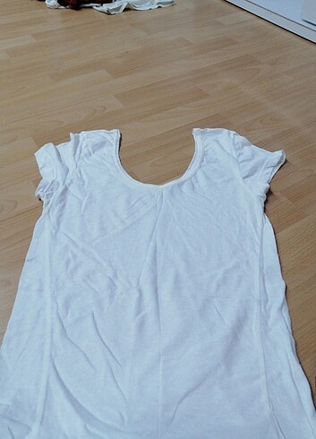 4 tane m beden tsort 40 tl