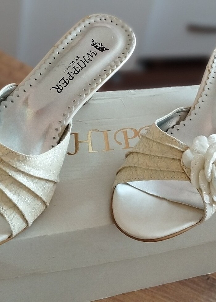 37 numara 6 - 7 cm topuğu var - Görsel 2