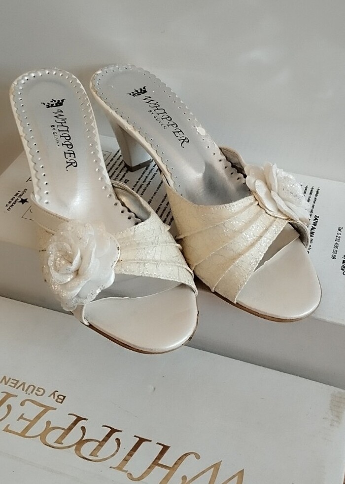 37 numara 6 - 7 cm topuğu var - Görsel 3