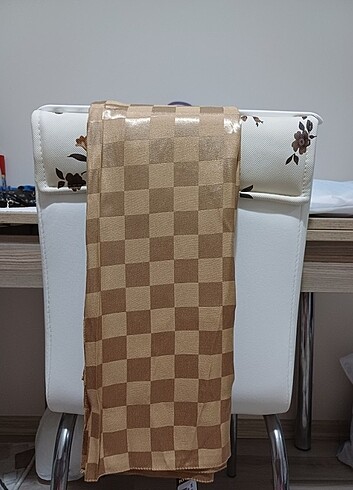 Diğer Bonjela Dama desenli jakarlı şal