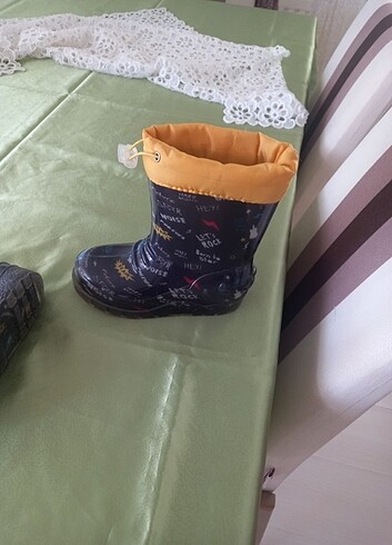 LC Waikiki Cocuk yagmur cizmesi