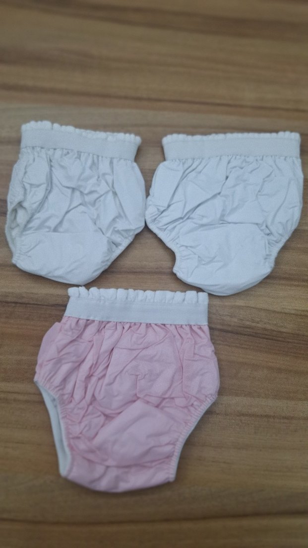 Beyaz ve Pembe Bebek alıştırma Külotları - Görsel 2