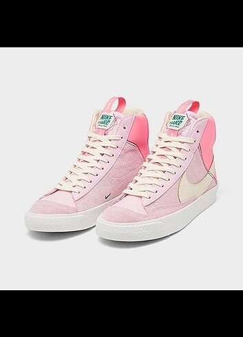 Nike blazer mid 77 se