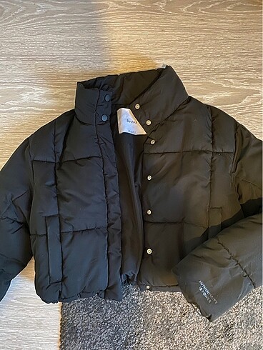 Bershka mont