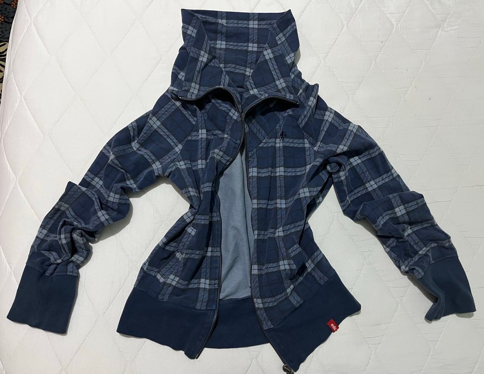 Gri Kapüşonlu Ekose Desenli Rahat Ceket - Görsel 2