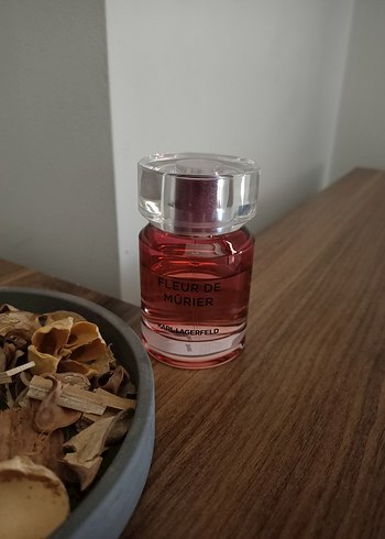 Karl Lagerfeld Fleur de Murier Kadın Parfümü
