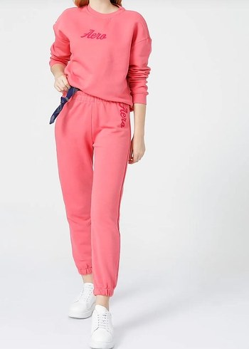 Aeropostale l