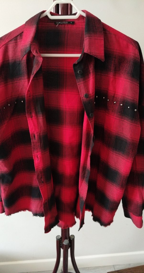 Kırmızı Siyah Desenli Boncuklu Salaş Gömlek - Görsel 4