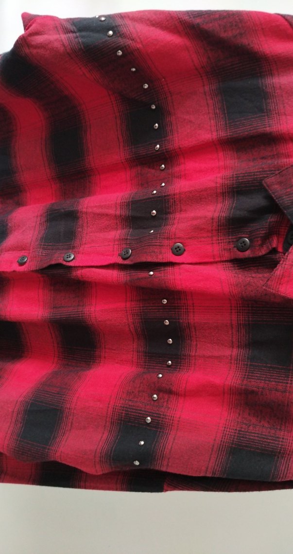 Kırmızı Siyah Desenli Boncuklu Salaş Gömlek - Görsel 2