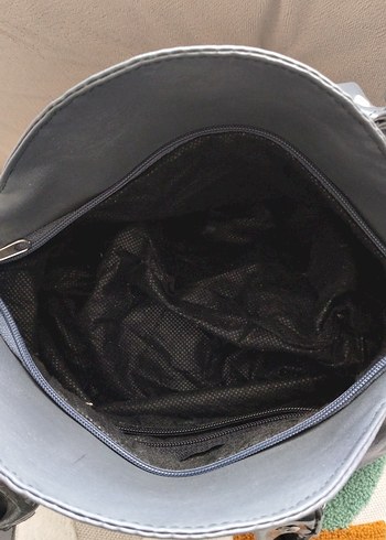 Gri Deri Kadın Çanta Püsküllü - Görsel 4