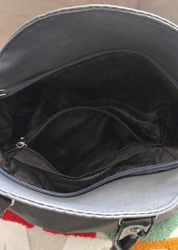 Gri Deri Kadın Çanta Püsküllü - Görsel 5