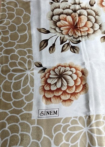 Çiçek Desenli Kadın Eşarp/Fular - Görsel 2