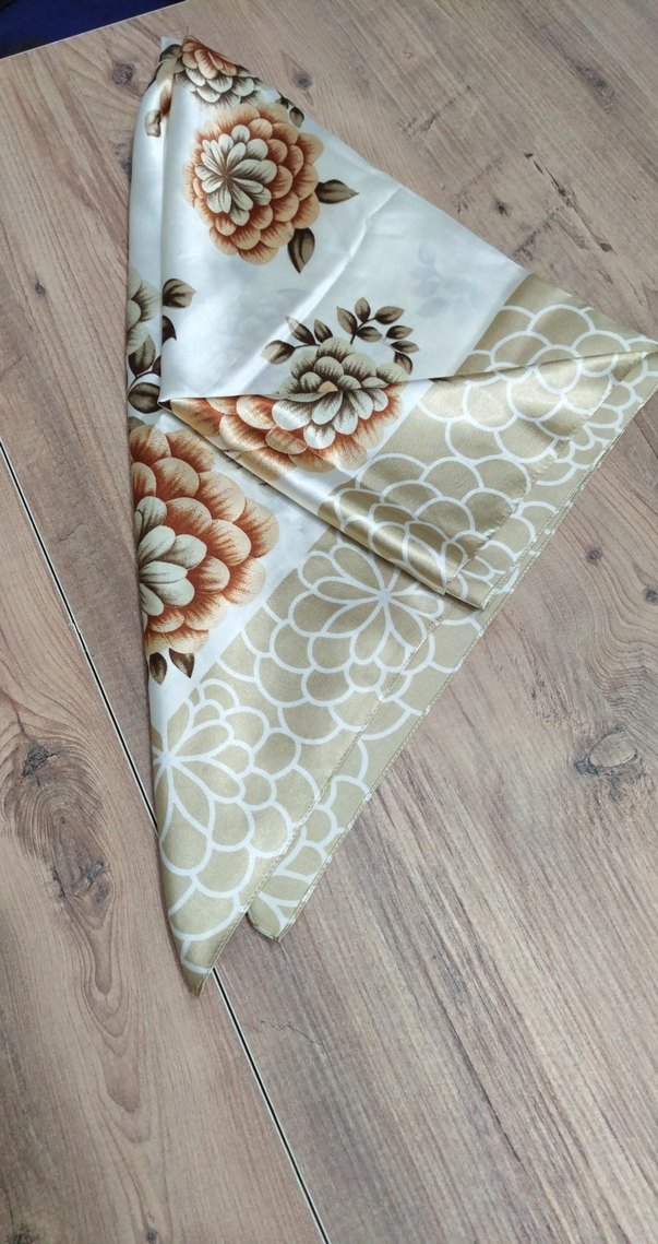 Çiçek Desenli Kadın Eşarp/Fular - Görsel 4