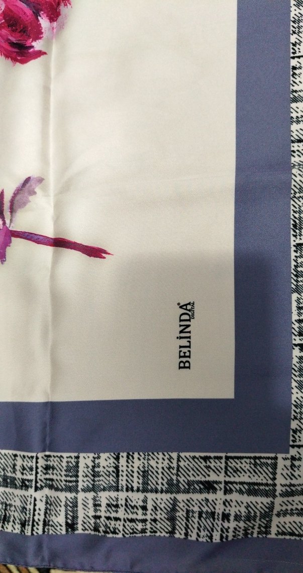 Çiçek Desenli Bohem Kadın Eşarp - Görsel 3