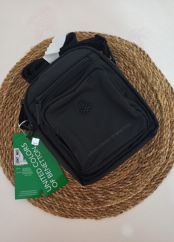 Benetton unisex çapraz çanta 