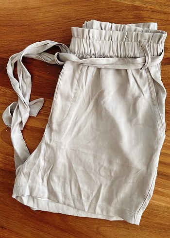 H&M Şort - Görsel 2