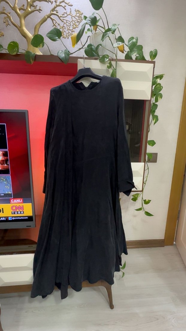 Siyah Uzun Kollu Salaş Siyah Elbise - Görsel 2