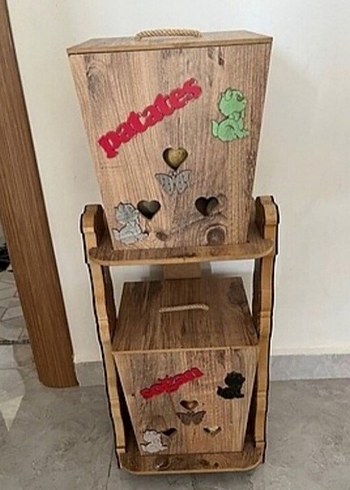 Kahverengi Çocuk Rafı