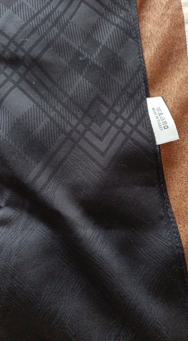 Siyah Şal - Görsel 2