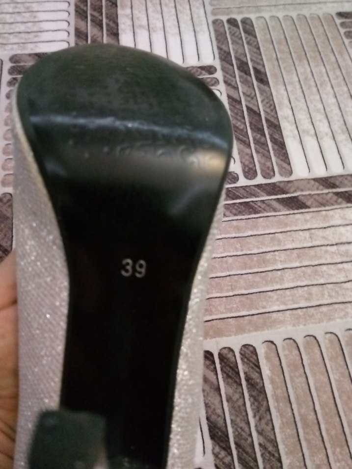 Gri Simli Stiletto Yılan Desenli Kadın Topuklu - Görsel 3