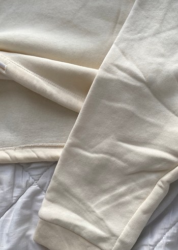 Zara Beyaz Kapüşonlu Kadın Sweatshirt