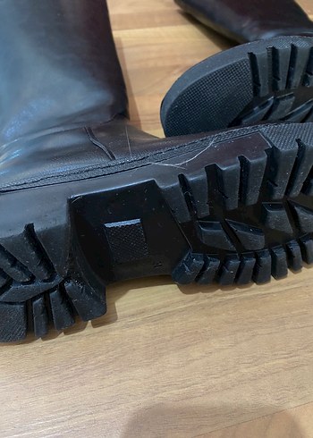 Kadın Siyah Deri Çizme - Görsel 4