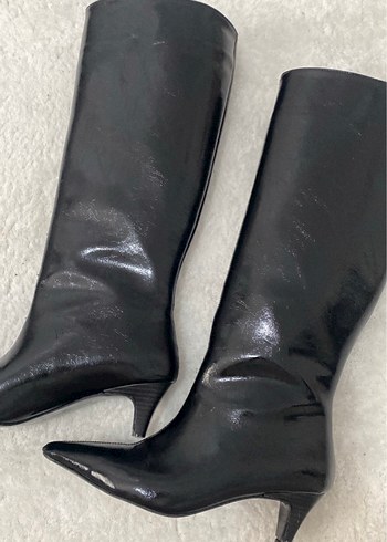 Siyah Deri Topuklu Kadın Çizme - Görsel 4