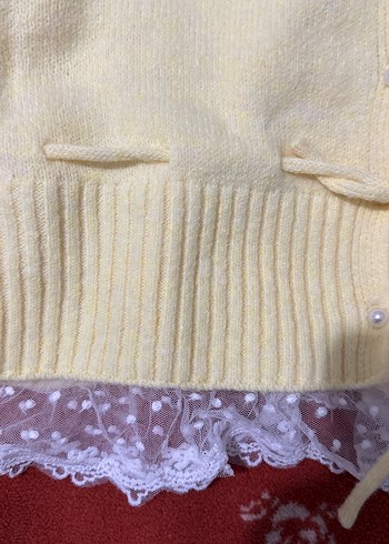 Nakışlı sarı Triko Süveter - Görsel 3