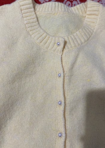 Nakışlı sarı Triko Süveter - Görsel 2