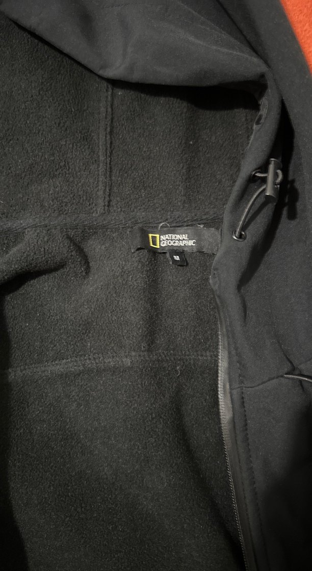 Fermuarlı Siyah Kapüşonlu içi polar mont - Görsel 2