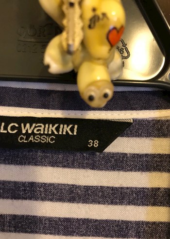 LC Waikiki Düğmeli Çizgili Keten Gömlek