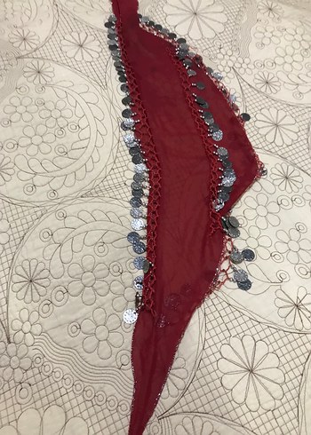 Zincir Detaylı Parlak Kırmızı Bohem Kadın Fuları - Görsel 4