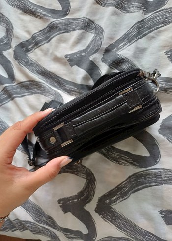 Siyah Fermuarlı Erkek Omuz Çantası - Görsel 2