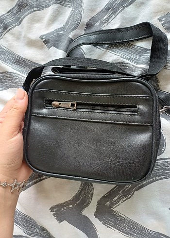 Siyah Fermuarlı Erkek Omuz Çantası - Görsel 3