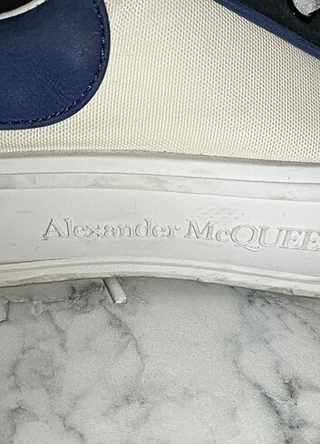44 Beden beyaz Renk Alexander McQueen Erkek Ayakkabısı 44 Numara
