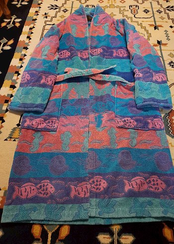 SAĞLAM BANYO BORNOZ
BOY:110 CM
KOLTUK ALTI GEN:61 CM.
BEDEN:M/L - Görsel 5